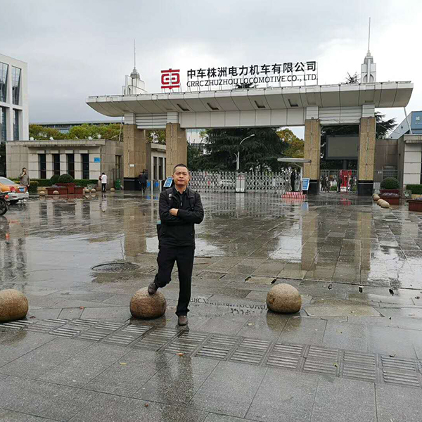 靜電噴漆槍廠(chǎng)家